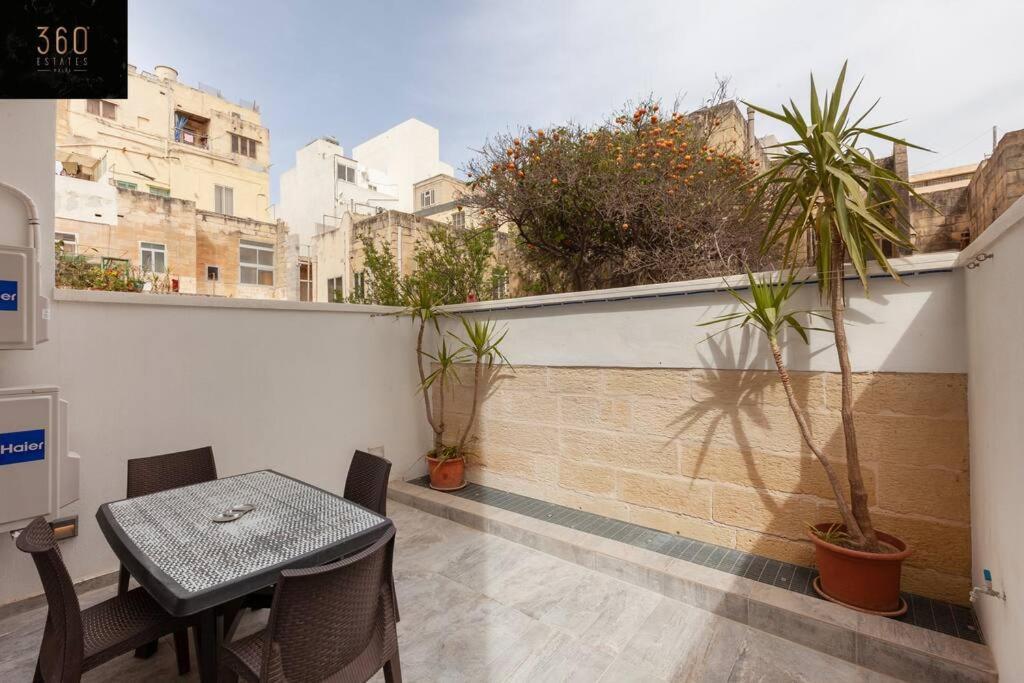 Comfy Apt With Terrace, 5 Mins To Sliema Ferries By 360 Estates Gzira Екстериор снимка